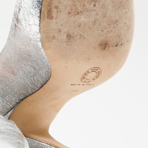 Dries Van Noten Distressed Silver Leather Heels - Picture 5 of 8